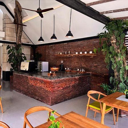 Lubdhaka Canggu Exteriör bild